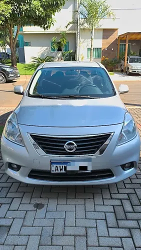 Nissan Versa SL 1.6 16V Flex Fuel 4P Mec. 2013