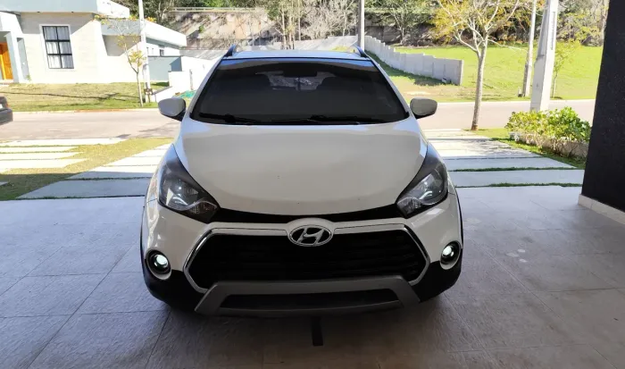 Hyundai HB20X Style 1.6 Flex 16V Aut. 2016
