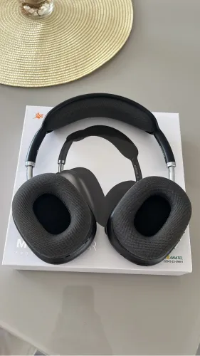 Vendo fone de alta qualidade, usado pouquíssimas vezes