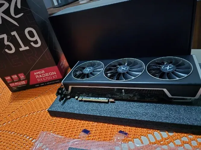 Placa de Vídeo Radeon Rx 6700 Xt 12 Gb XFX Merc 319