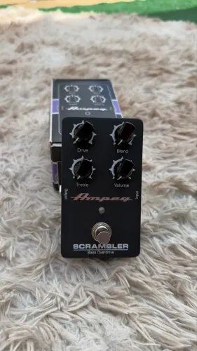 Ampeg Scrambler Bass Overdrive - Overdrive para Baixo