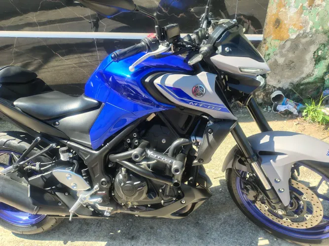 MT03 2022 14.000km rodados nova 