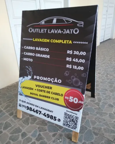 Cavalete Dupla Face de Madeira Personalizado