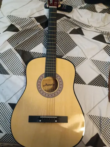 Violão austin com 1 mês de uso