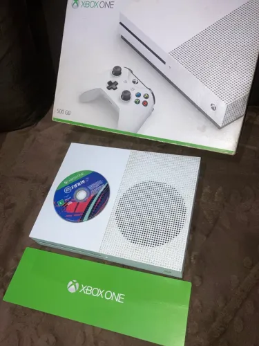 Xbox One S 1Tb para reparo
