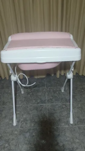 Banheira de Bebê Burigotto Millena,,, estofado do trocador novo chegou hoje