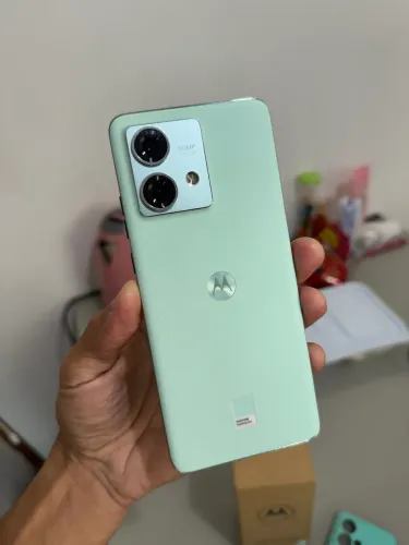 Moto edge 40 neo 5G novissimo