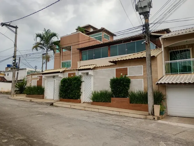 Alugo casa Manilha - Casa alto padrão