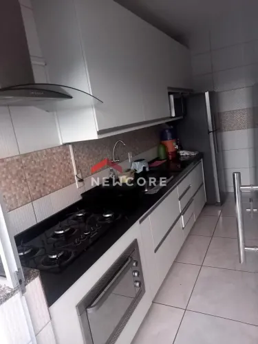 Casa em Avenida Parnarama - Campos Elíseos - Betim/MG