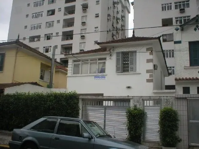 3 Quartos 2 Banheiros 223 m² construídos Terreno 10x20 Pompeia Santos