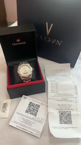 Relógio technos