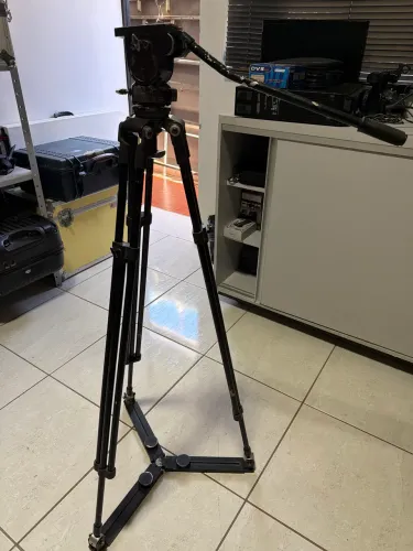 Tripé de câmera até 5kg 