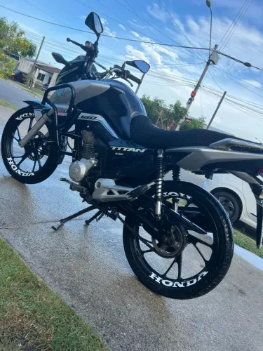 MOTO 160