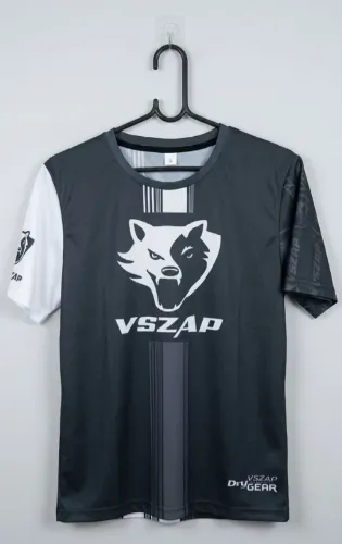 2x Camisetas Tamanho P
