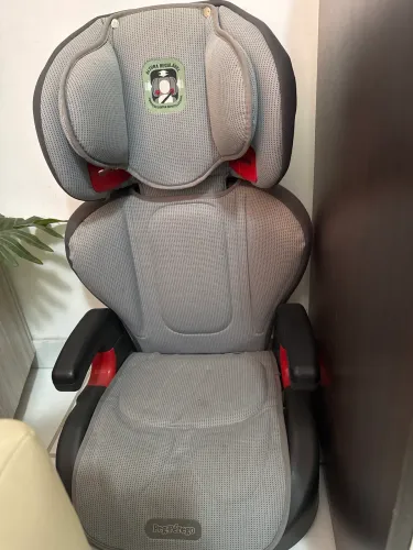 Cadeira para criança da peg-perego