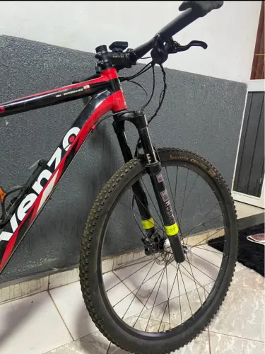 Vendo ou troco bike em iPhone