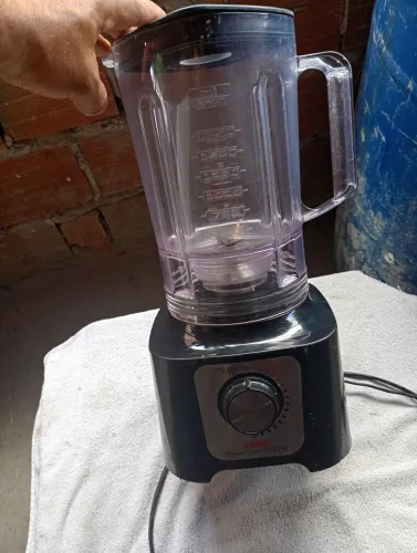 Liquidificador Arno Max power 1000w de potência