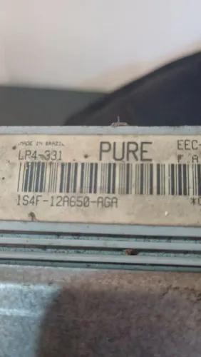 Modulo Focus letra PURE CÓDIGO 1S4F-12A650-AGA