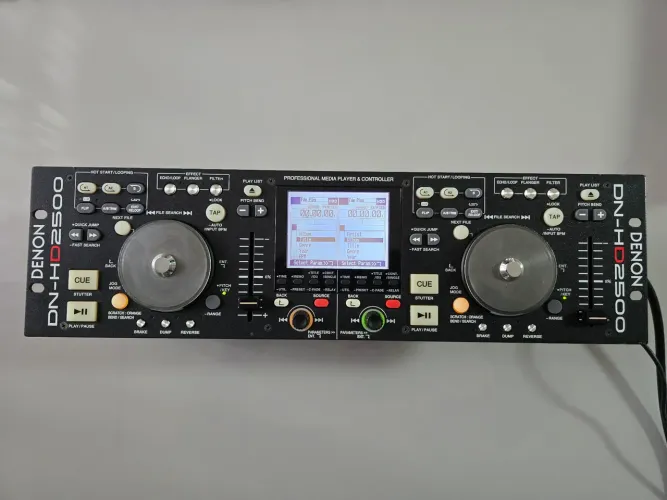 Controlador e Reprodutor Digital Denon DJ DN-HD2500 - Excelente Estado