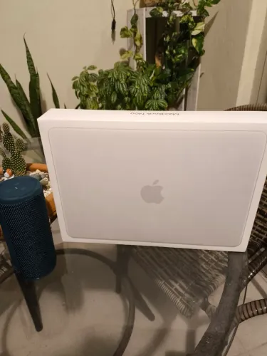 VENDO Macboock 512GB. Novíssimo!