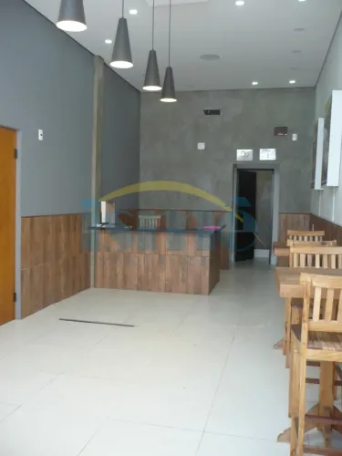 PRÉDIO COMERCIAL BARÃO GERALDO