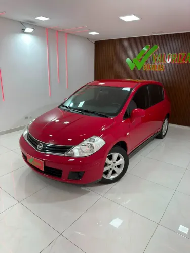 Nissan Tiida S 1.8/1.8 Flex 16V Mec. 2013