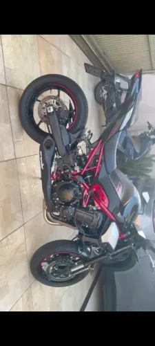 Moto sem detalhe