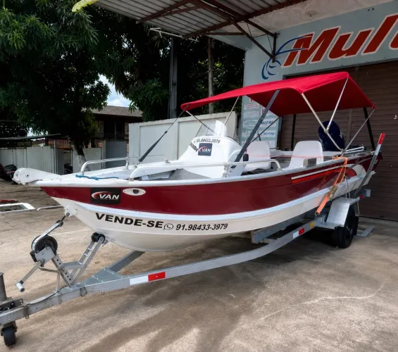 LANCHA DE PESCA À VENDA