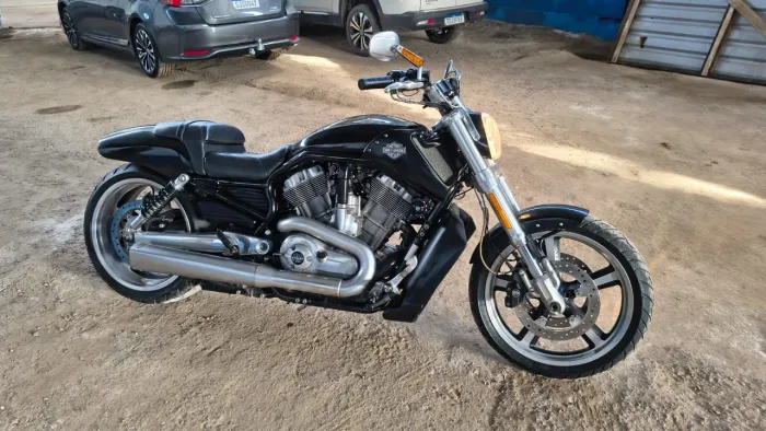 HARLEY-DAVIDSON V ROD 2012 - EDIÇÃO ESPECIAL 