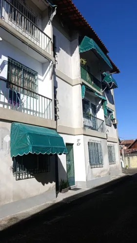 Alugo apto em Alcântara - São Gonçalo/RJ.