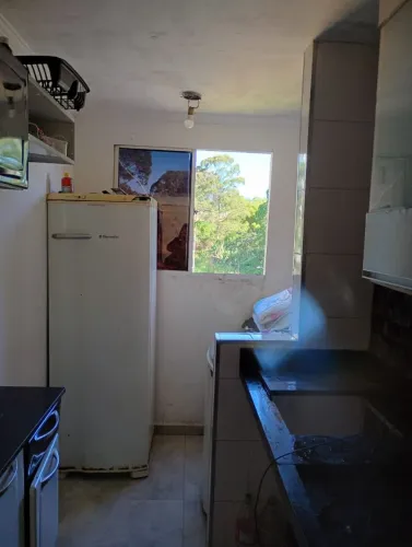 Vendo apt cdhu 80 mil pra ir embora quitado e reformado so transferir