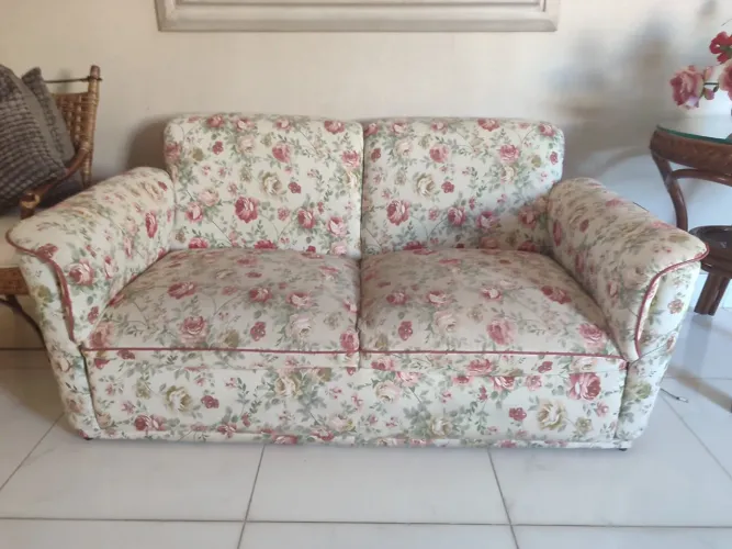 2 Sofás 2 lugares