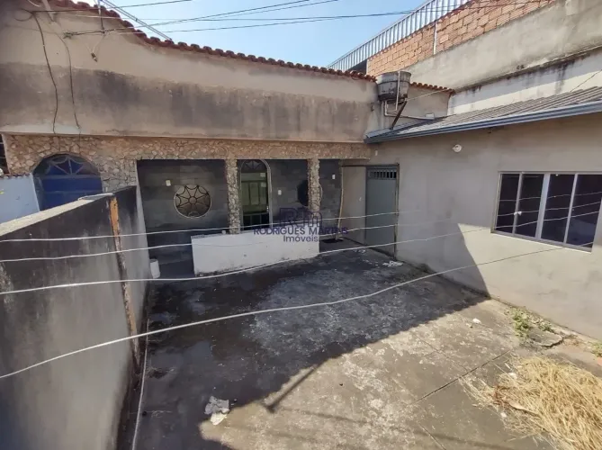 Lote com 400m² à venda no bairro Caiçara