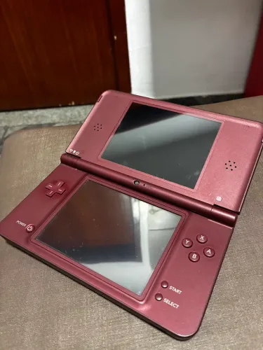 Nintendo DSi LL Desbloqueado