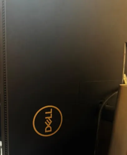 Monitor Dell P2723QE 27" 4K IPS USB-C | Excelente Estado
