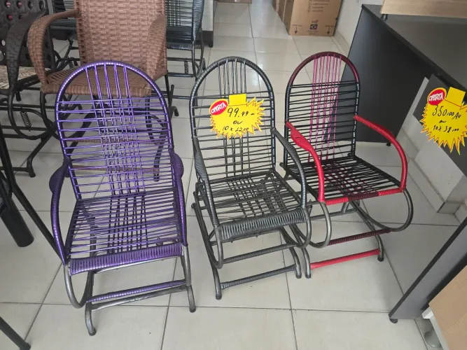 Cadeira de balanço infantil