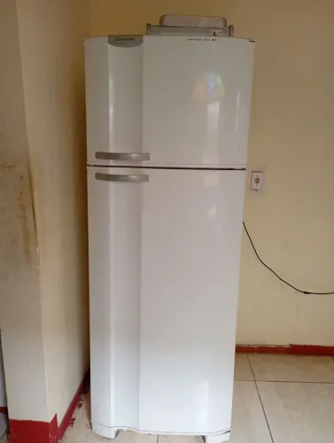 Geladeira Electrolux 490 l super conservado