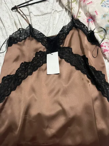 Blusa cetim ZARA