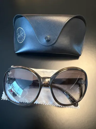 Óculos RAYBAN RB 4113 - 731/BE 2N