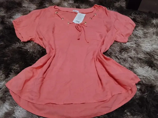 Camisa feminina plus size Nova