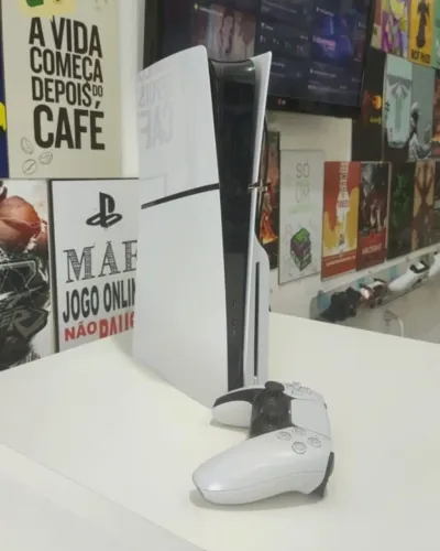 PS5 Slim 1TB Mídia Física com 6 Meses de Garantia