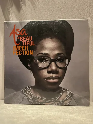 VINIL BEAUTIFUL IMPERFECTION ASA
