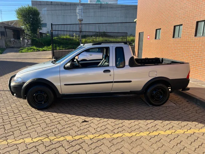Fiat Strada 1.3 MPI Fire 8V 67cv CE 2003