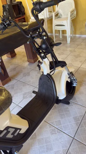 Moto elétrica zero