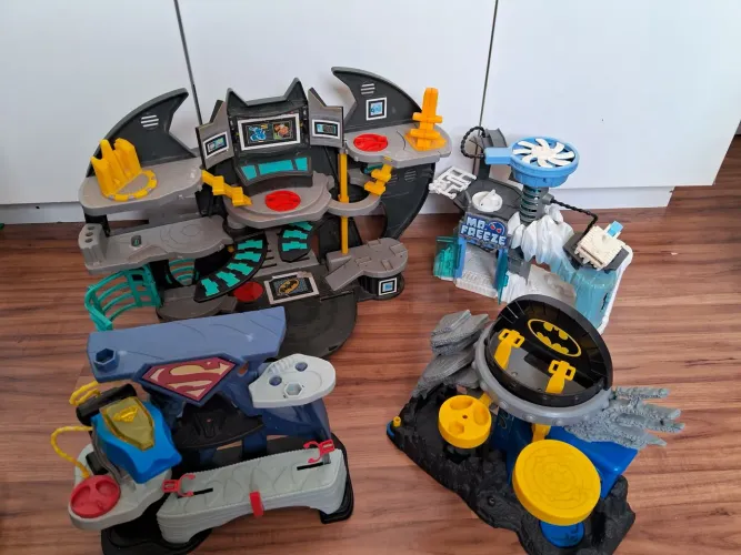 Vende-se Brinquedo Menino