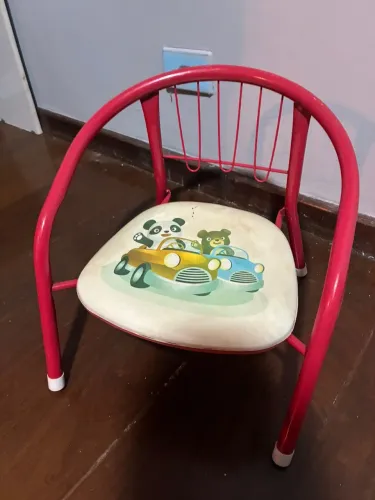 Vendo cadeira infantil 