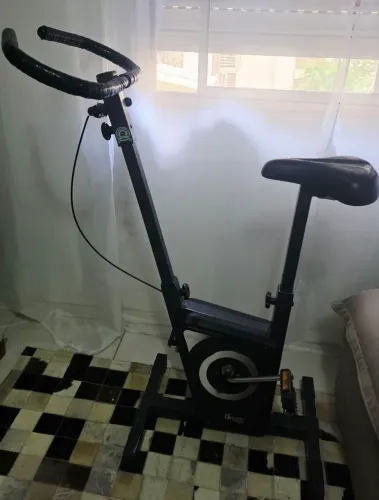 Bicicleta Ergométrica Vertical Dream