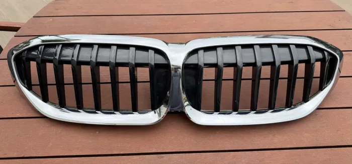 Grade original BMW 320i, 2020/2022