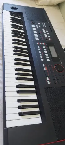 Teclado Roland E-X50.. uma máquina novo com NF