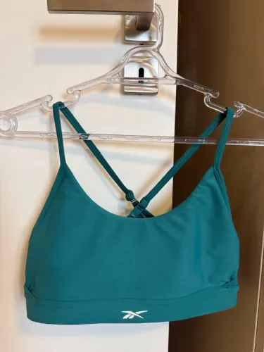 top fitness Rebook Original comprado USA